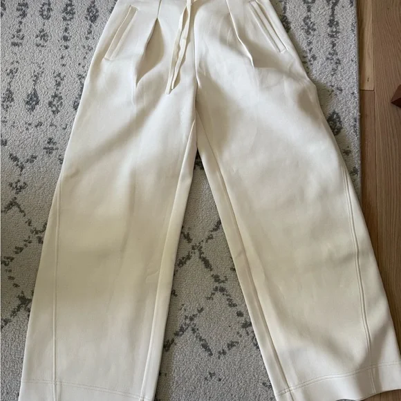 NEIWAI cocoon Cream Women's Pants - Picture 3 of 5